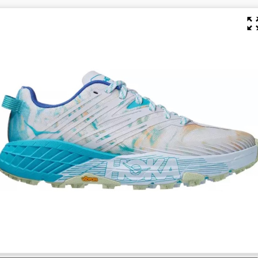 New in box Hoka one one speedgoat 4 womens 7.5 NEVER WORN